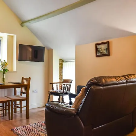 別荘 Swallow - Uk47528